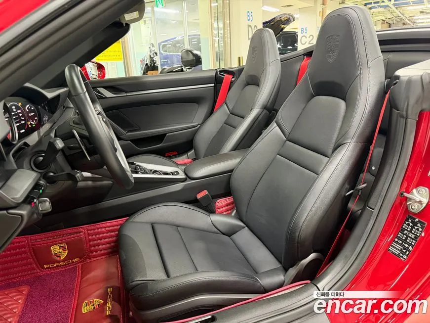 Porsche 911 2021 из KR, фото 8