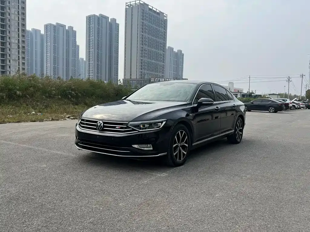 Volkswagen Magotan 2022 из CN, фото 1