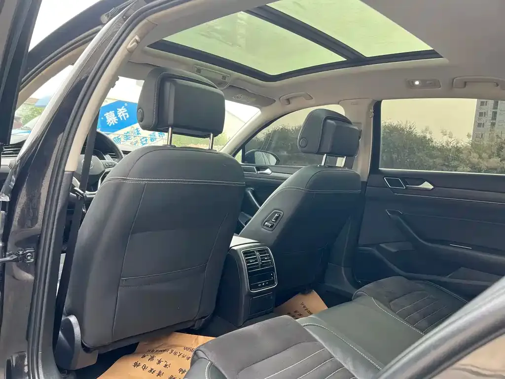 Volkswagen Magotan 2022 из CN, фото 7
