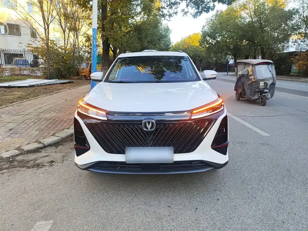 Changan CS75PLUS 2022 из CN, фото 3