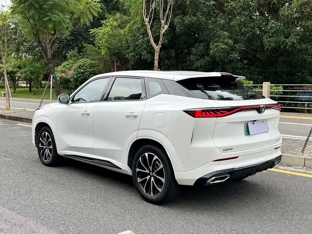 Changan UNI-Z New Energy 2024 из CN, фото 5