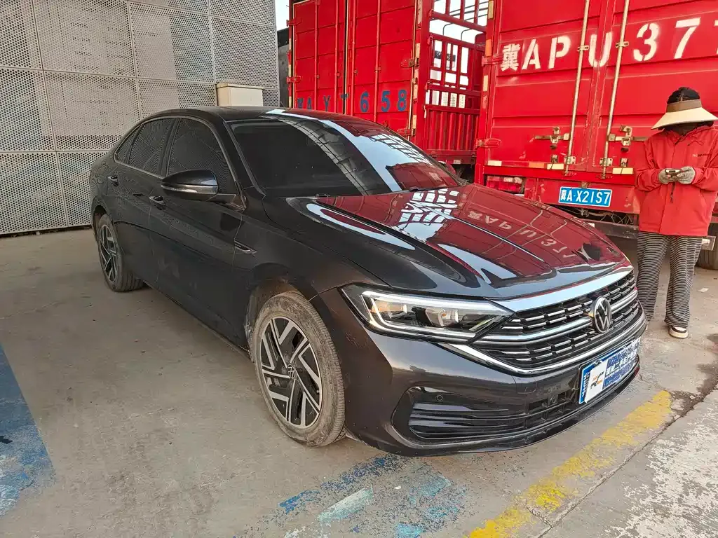 Volkswagen Sagitar 2023 из CN, фото 3