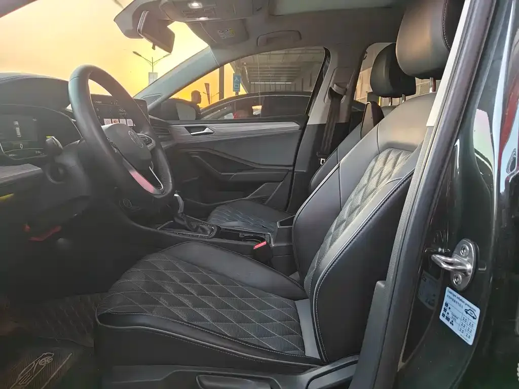 Volkswagen Sagitar 2023 из CN, фото 6