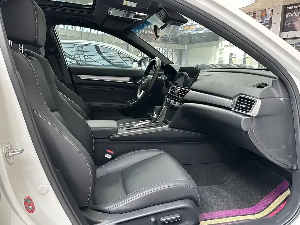 Honda Inspire 2023 из CN, фото 5