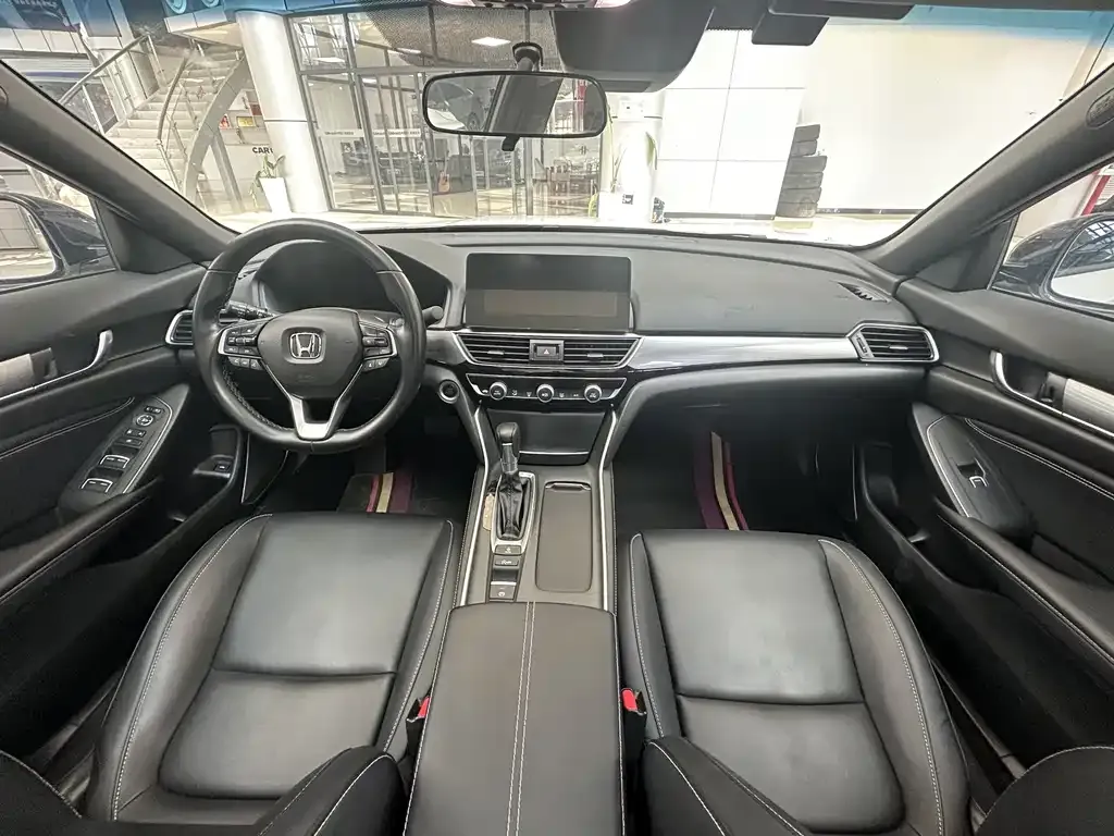Honda Inspire 2023 из CN, фото 6