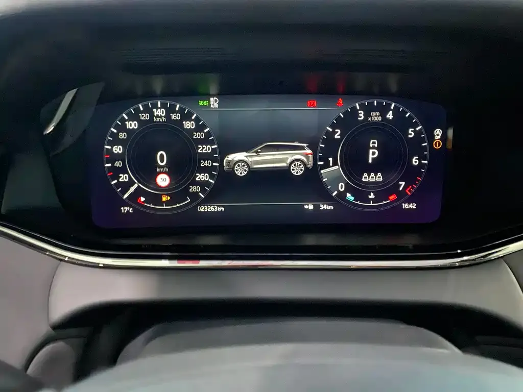 Land Rover Evoque 2023 из CN, фото 6