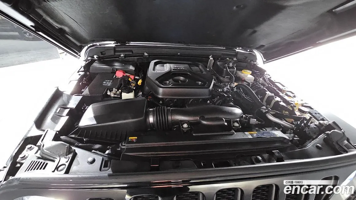 Jeep Wrangler 2022 из KR, фото 6