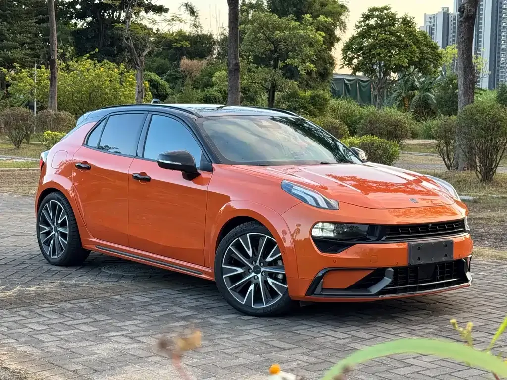 Lynk & Co 02 Hatchback 2021 из CN, фото 5