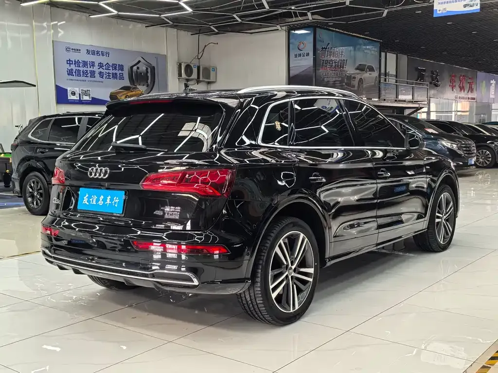 Audi Q5L 2021 из CN, фото 6