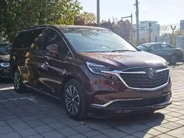 Buick GL8 2022 из CN, фото 2