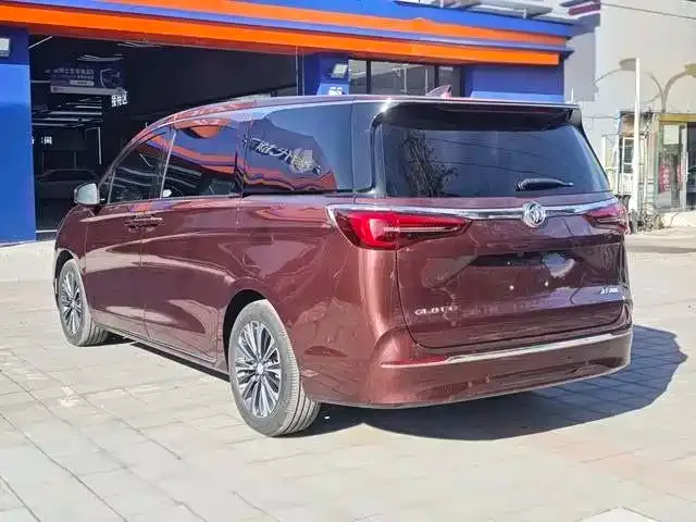 Buick GL8 2022 из CN, фото 3