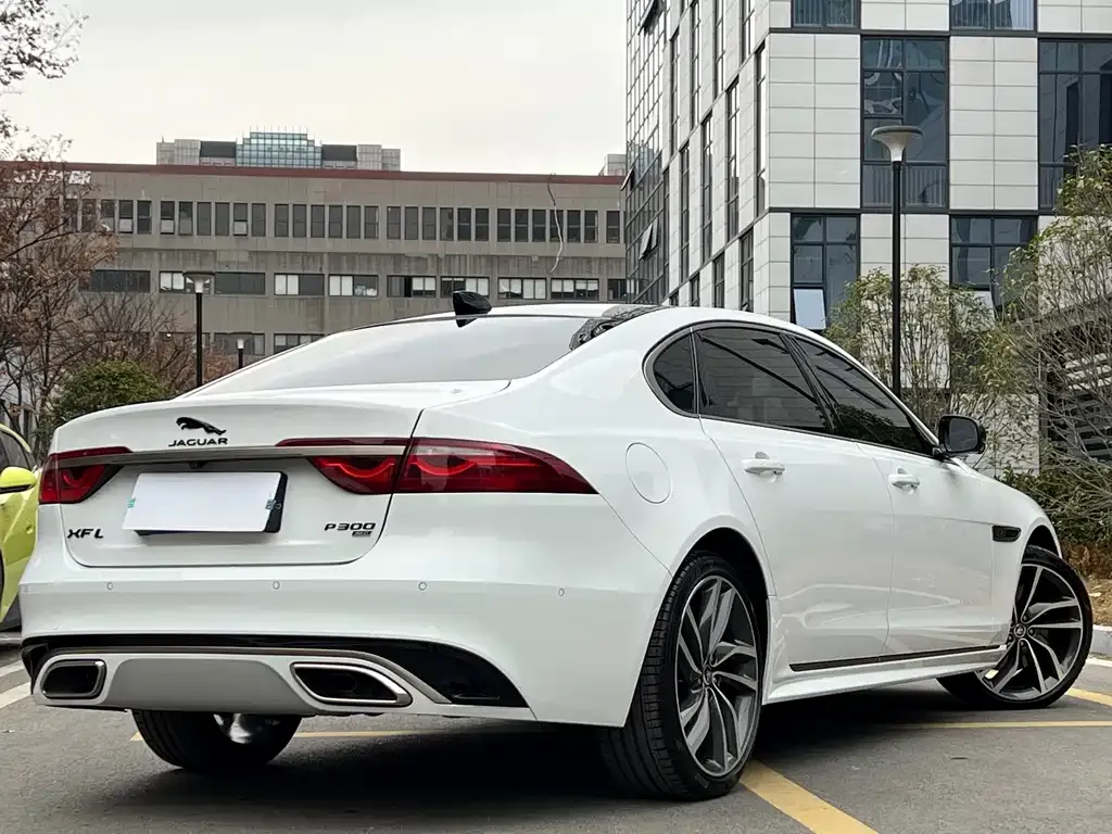 Jaguar XFL 2024 из CN, фото 5