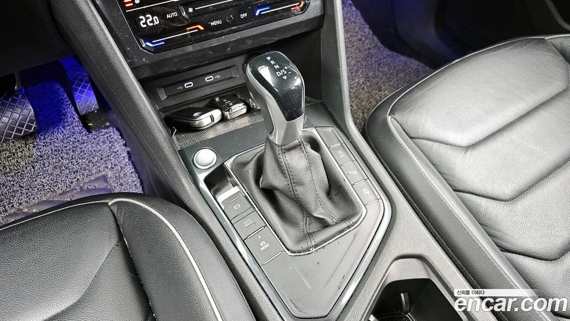 Volkswagen Tiguan 2021 из KR, фото 8