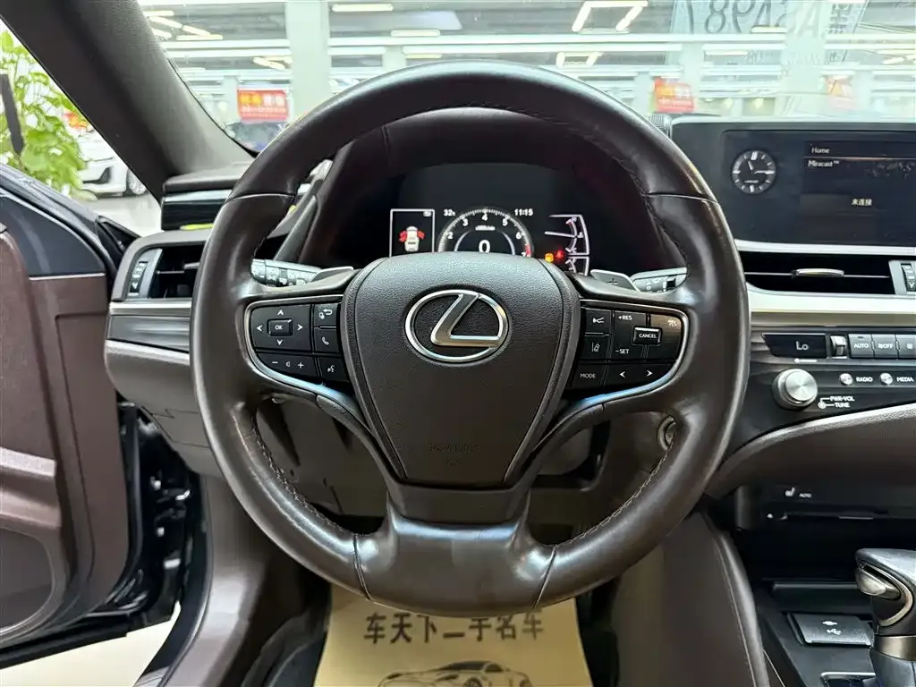 Lexus ES 2021 из CN, фото 10