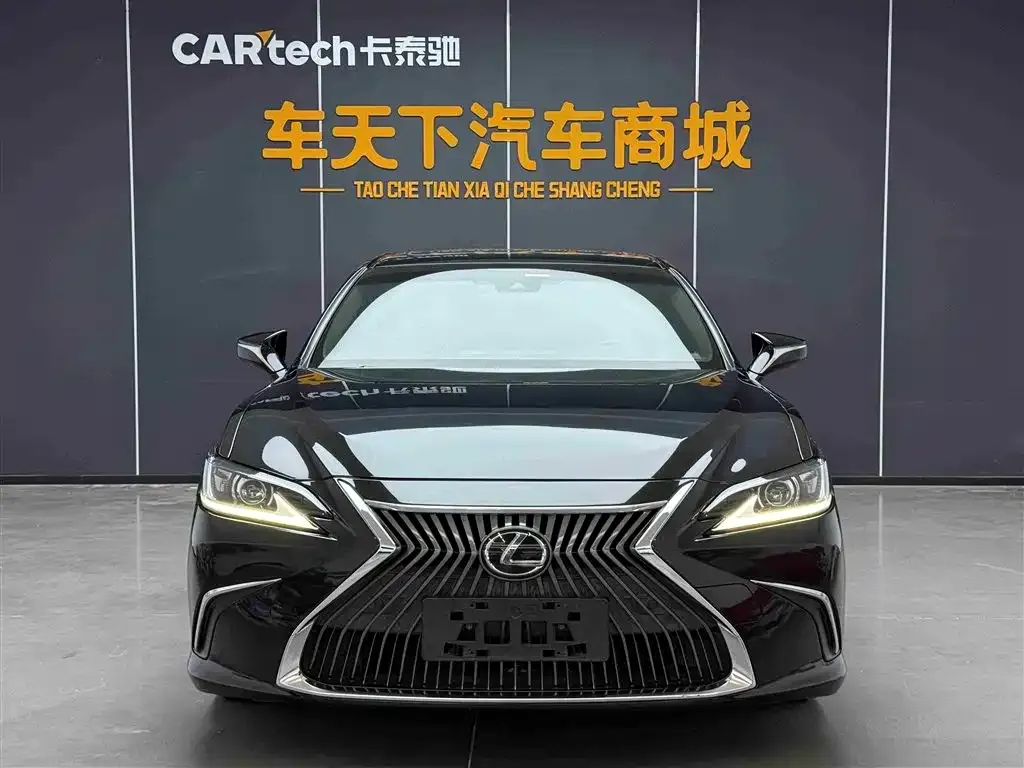 Lexus ES 2021 из CN, фото 2