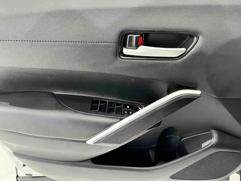 Toyota Frontlander 2022 из CN, фото 9