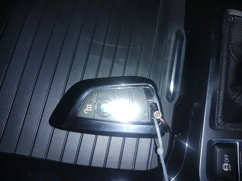 BMW 1 Series 2023 из CN, фото 9