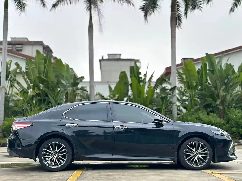 Toyota Camry 2022 из CN, фото 10