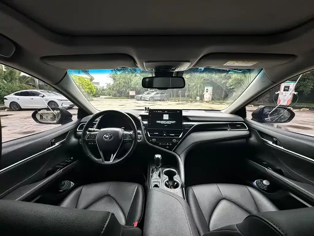 Toyota Camry 2022 из CN, фото 4