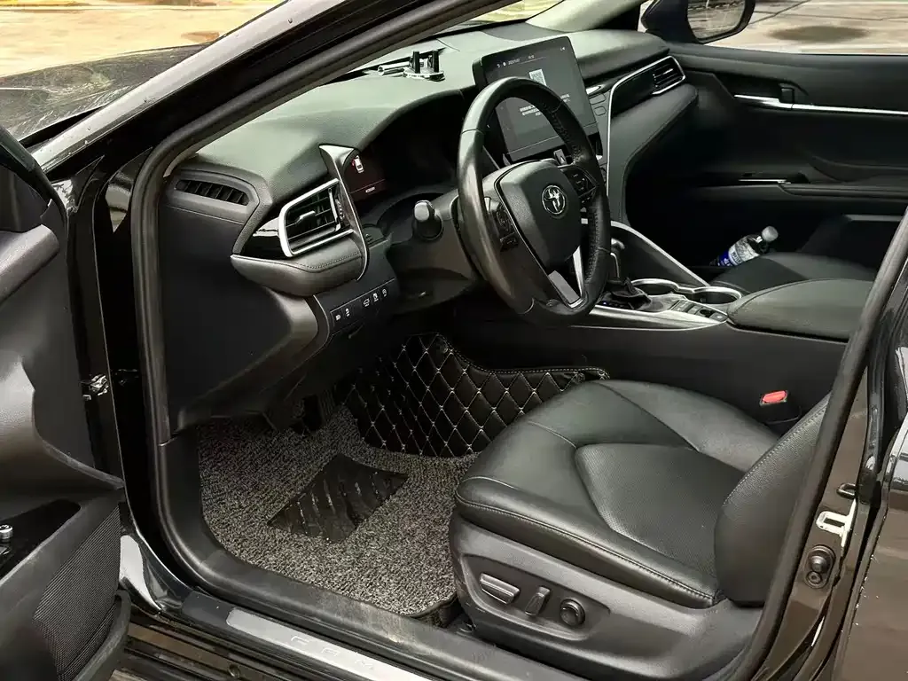 Toyota Camry 2022 из CN, фото 5
