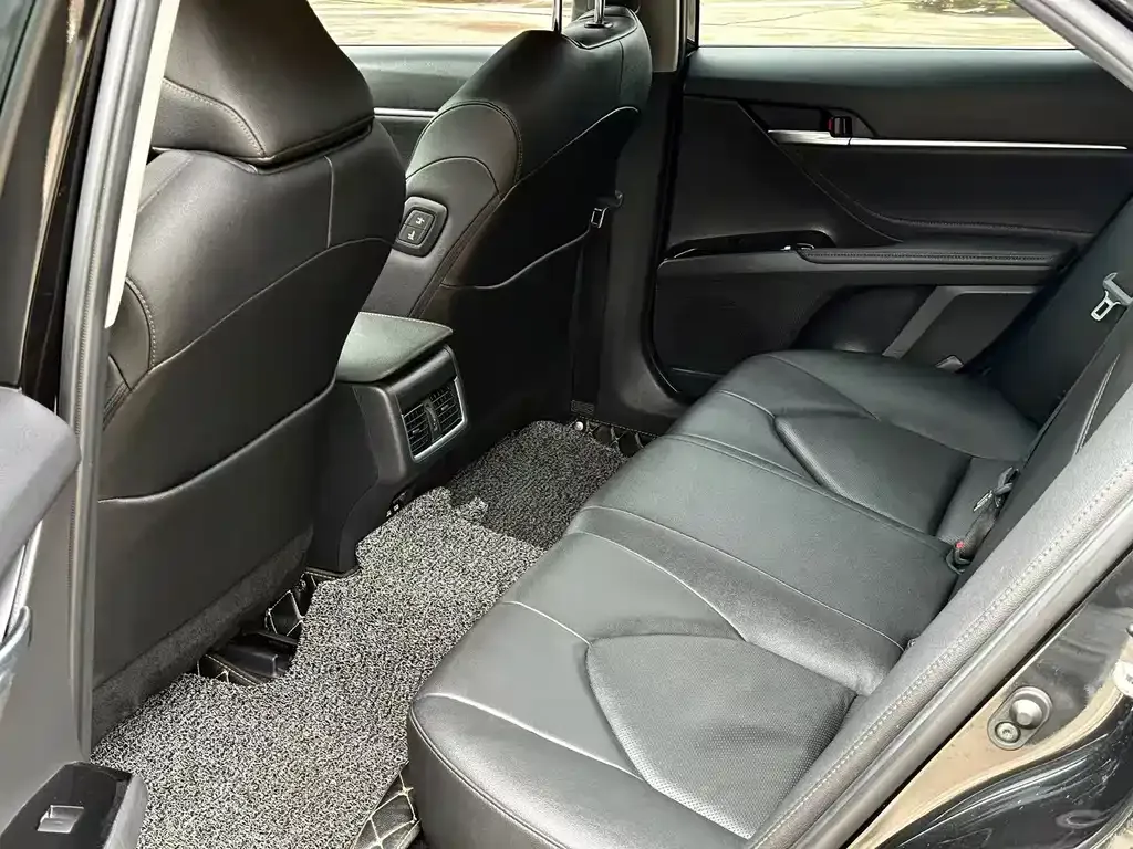 Toyota Camry 2022 из CN, фото 6