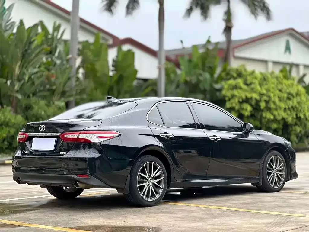 Toyota Camry 2022 из CN, фото 7