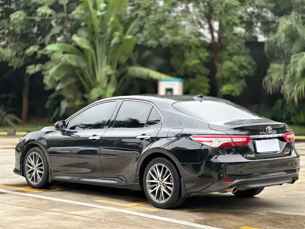 Toyota Camry 2022 из CN, фото 9