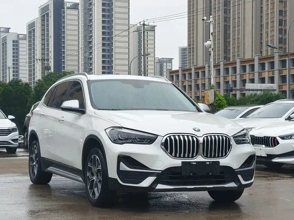 BMW X1 2022 из CN, фото 3