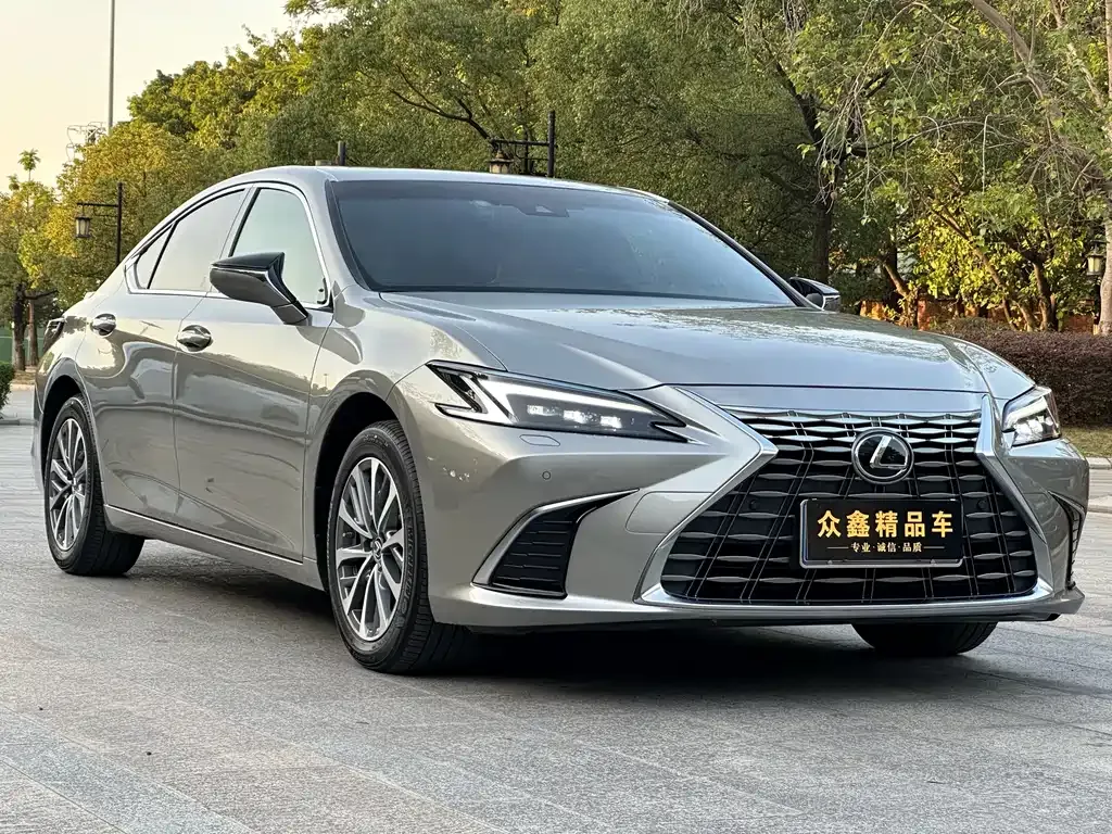 Lexus ES 2025 из CN, фото 3