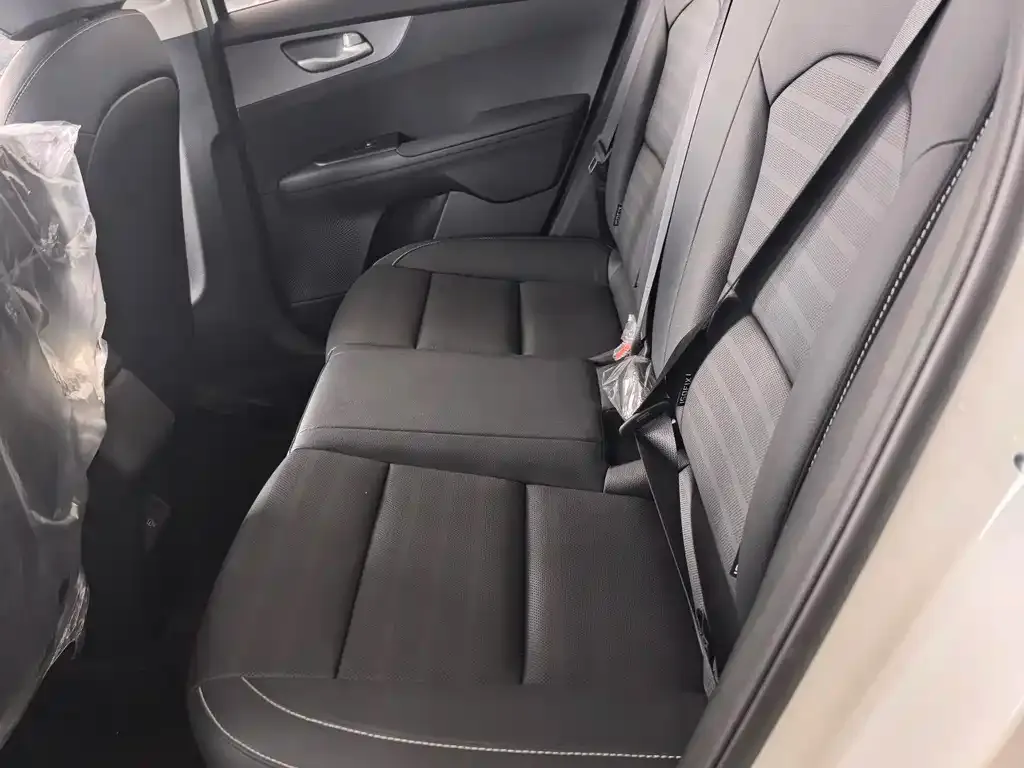 Kia K3 2025 из CN, фото 10