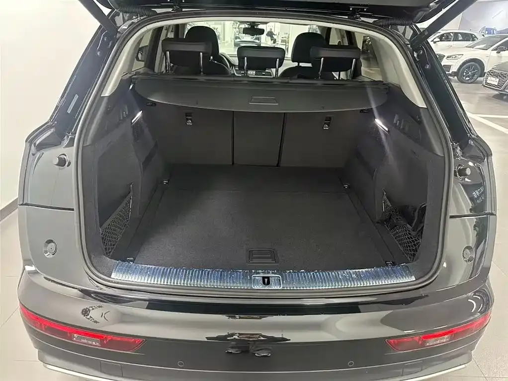 Audi Q5L 2022 из CN, фото 10