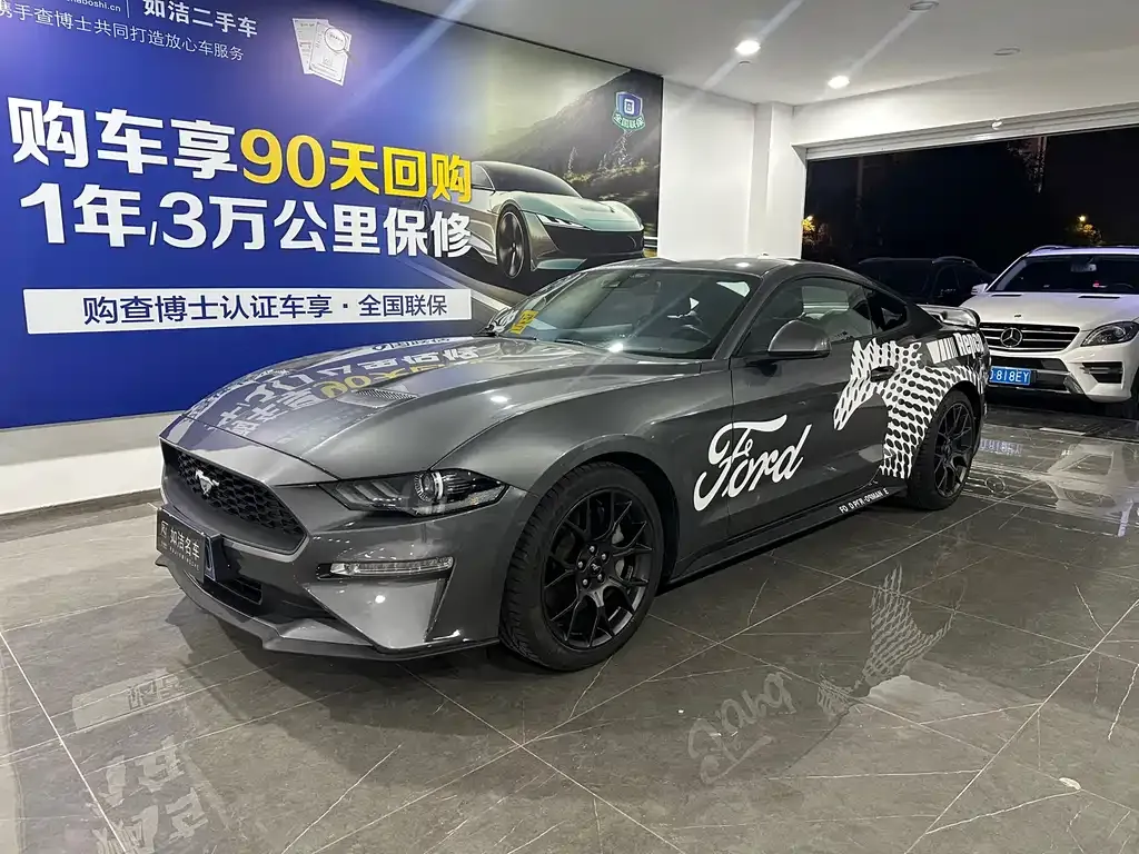 Ford Mustang 2022 из CN, фото 1