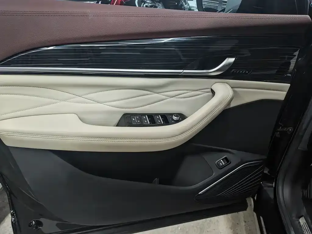 Geely Xingyue L 2024 из CN, фото 10