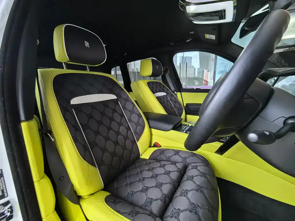 Rolls-Royce Cullinan 2025 из CN, фото 7