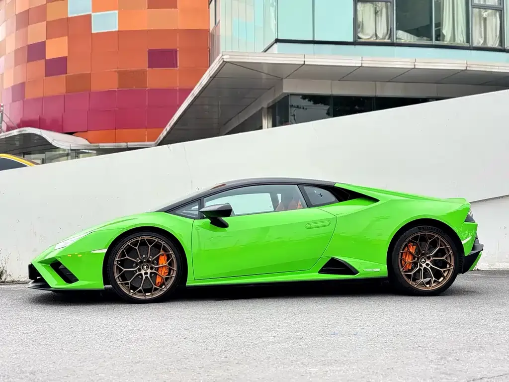 Lamborghini Huracan 2021 из CN, фото 7