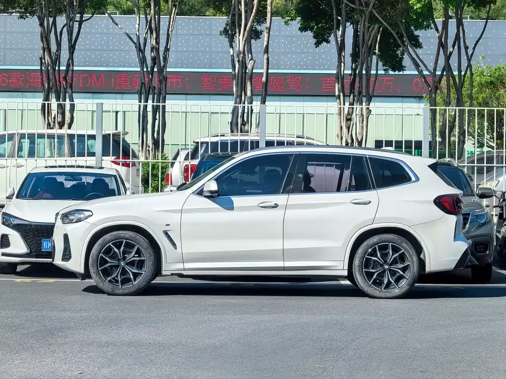 BMW X3 2022 из CN, фото 3