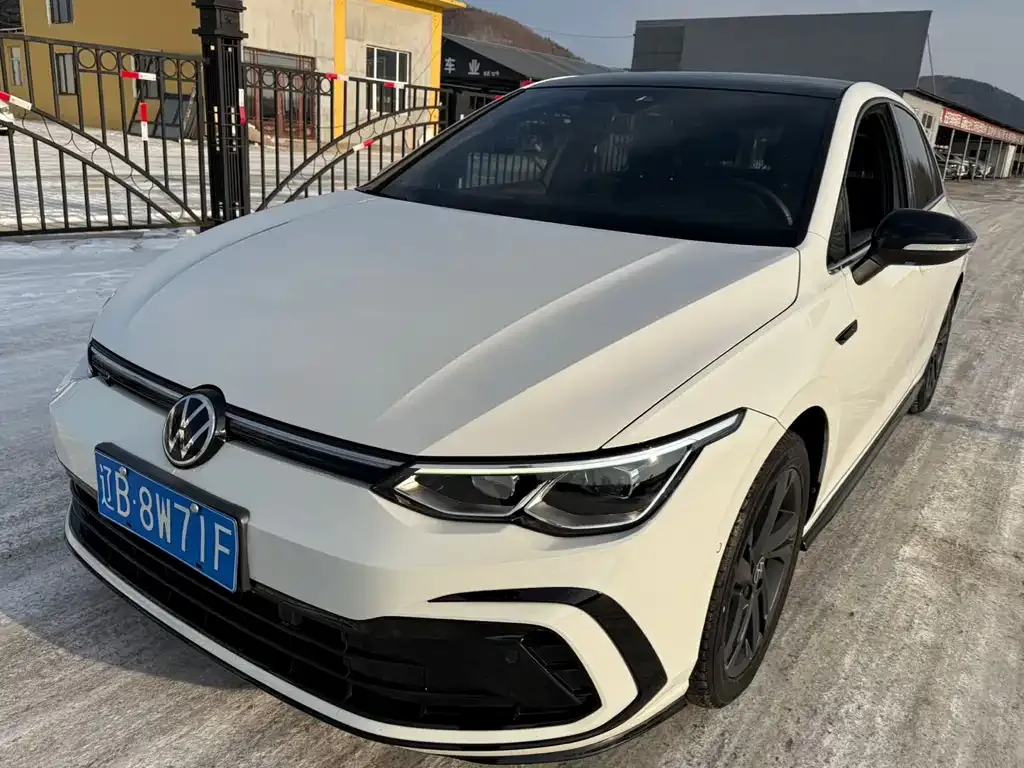Volkswagen Golf 2021 из CN, фото 1