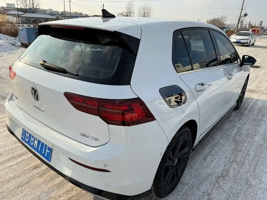 Volkswagen Golf 2021 из CN, фото 5