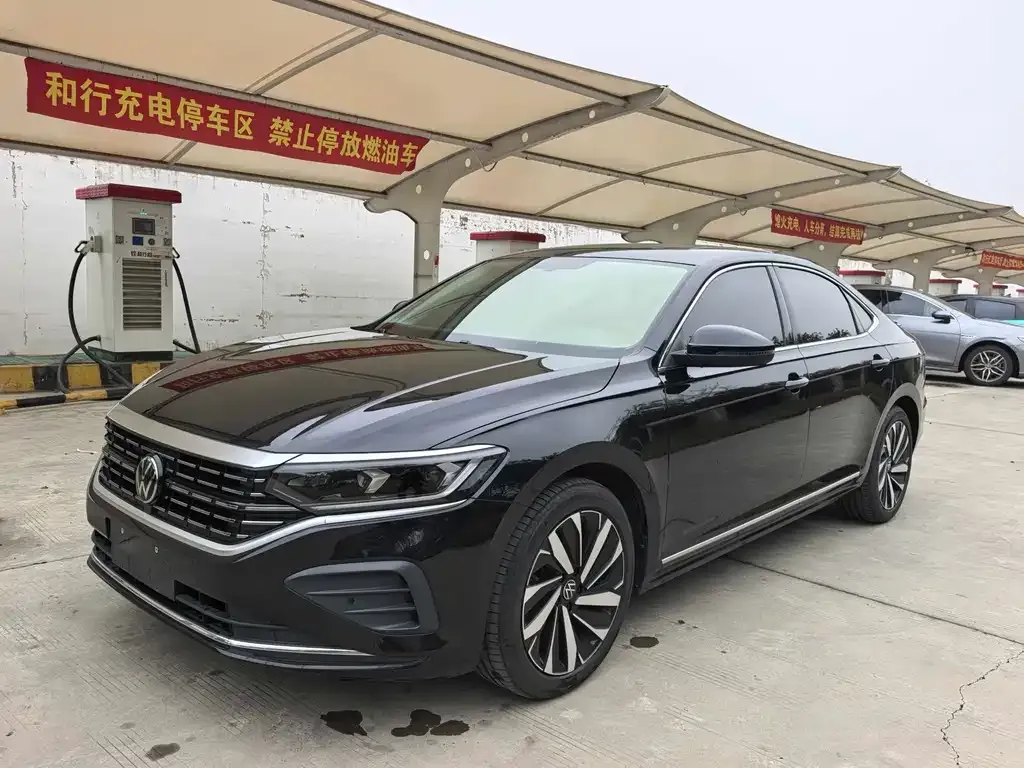 Volkswagen Passat 2024 из CN, фото 1