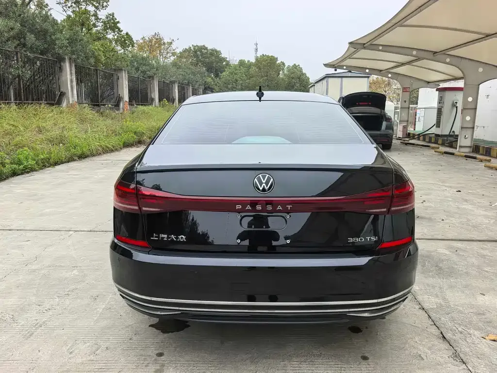 Volkswagen Passat 2024 из CN, фото 6