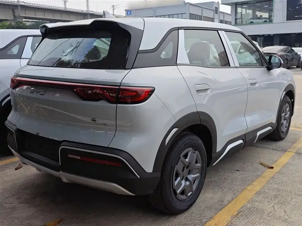 BYD Yuan UP 2025 из CN, фото 7