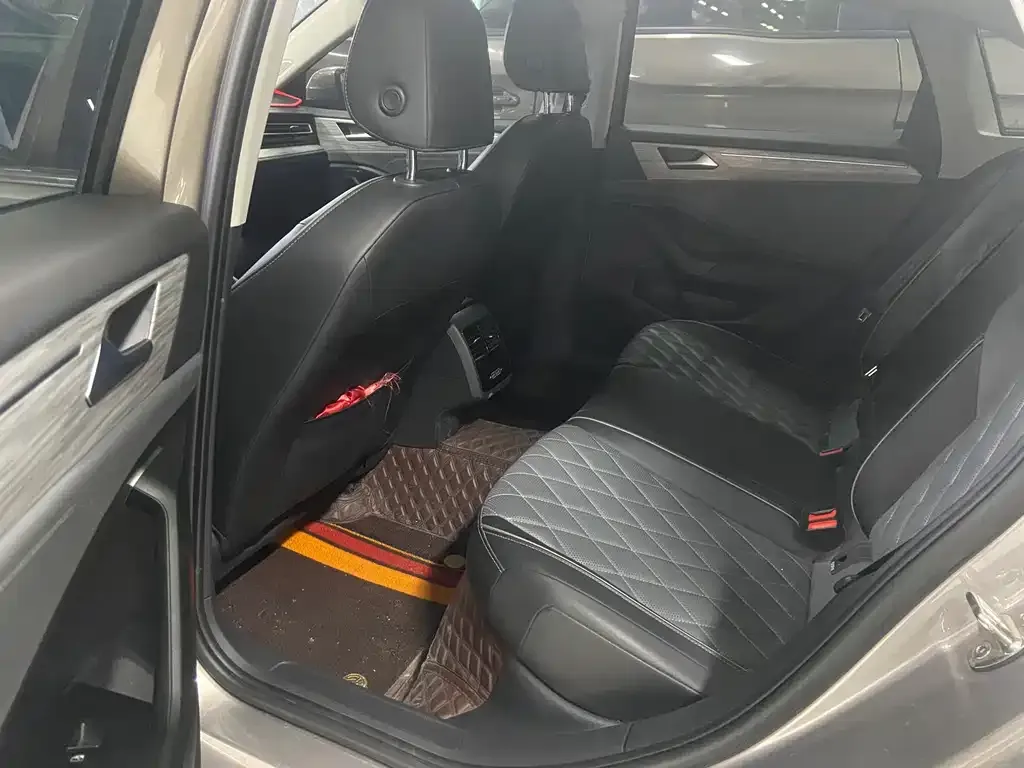 Volkswagen Sagitar 2024 из CN, фото 10