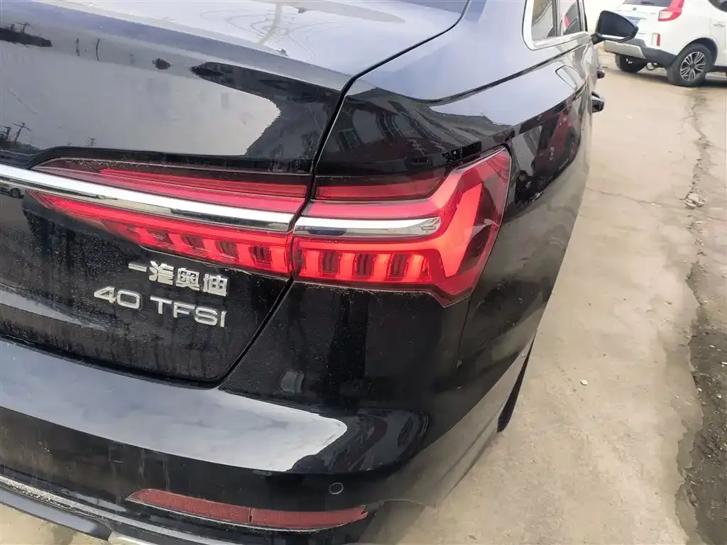 Audi A6L 2021 из CN, фото 8