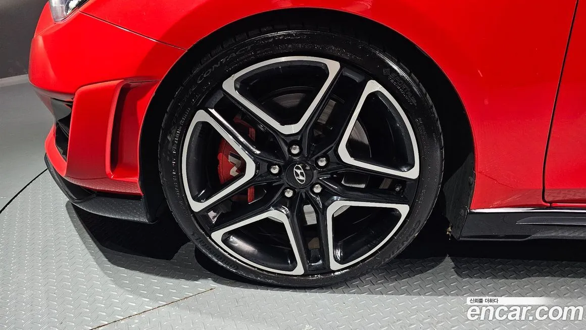 Hyundai Veloster — фото 5