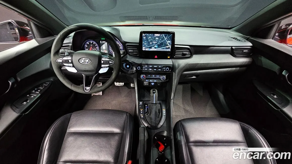 Hyundai Veloster — фото 7