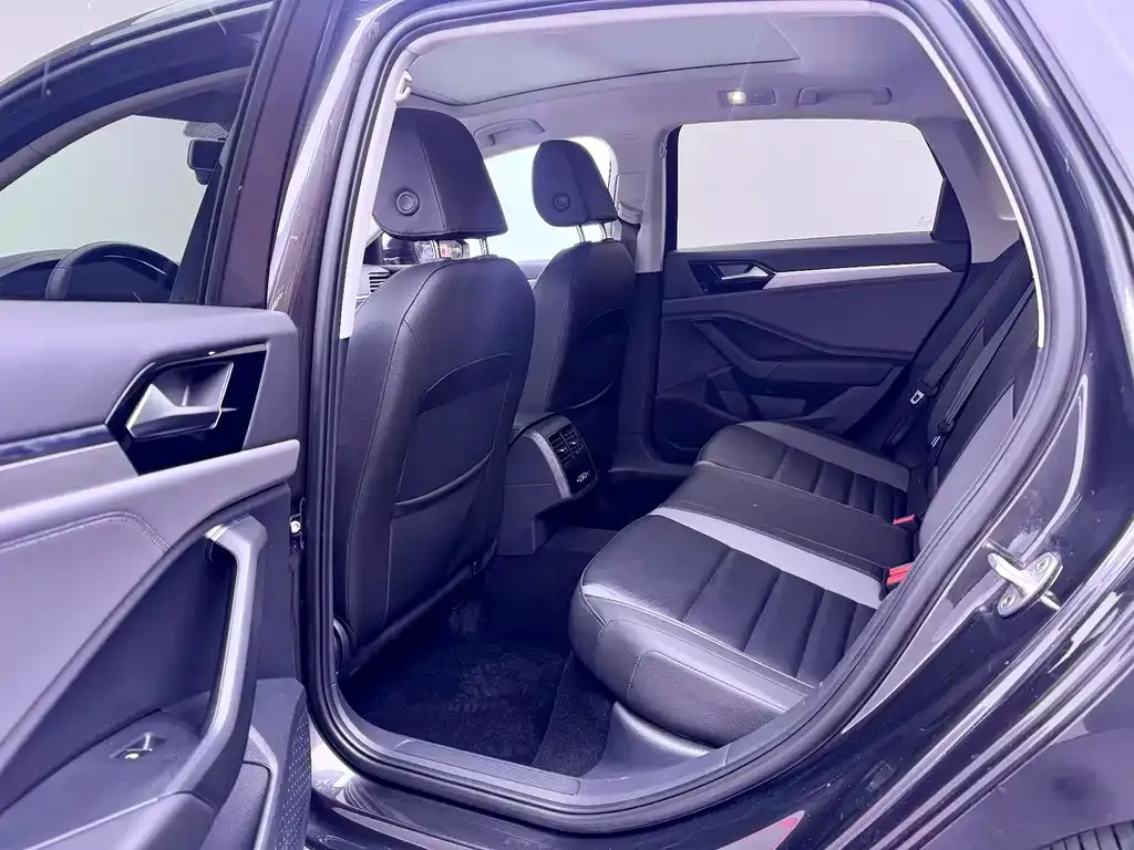 Volkswagen Sagitar 2021 из CN, фото 10