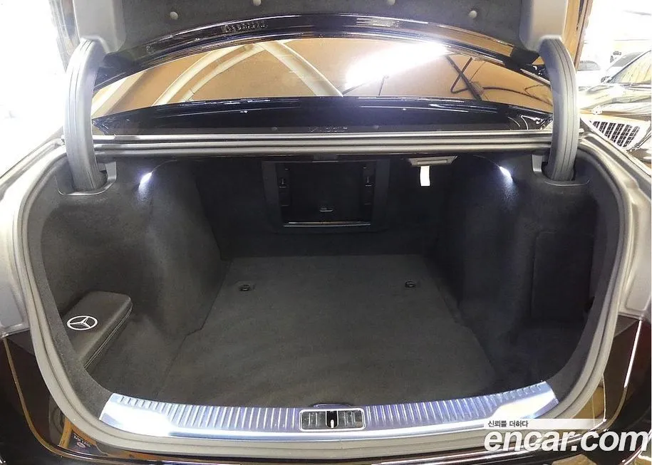 Mercedes-Benz S-Class 2024 из KR, фото 4