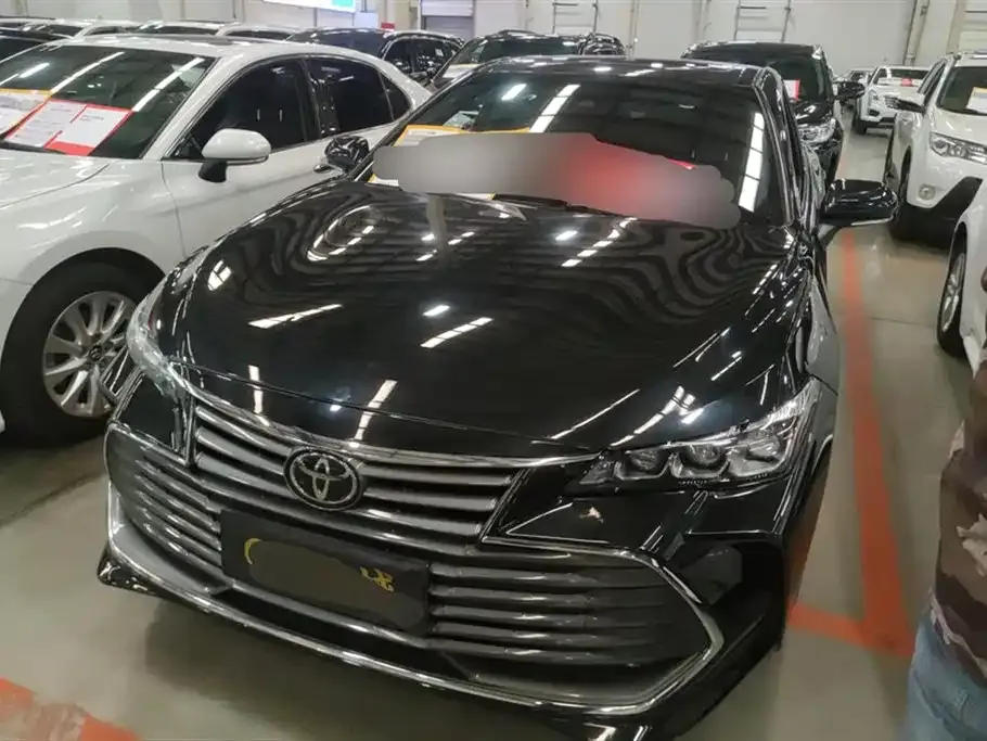 Toyota Avalon 2022 из CN, фото 1