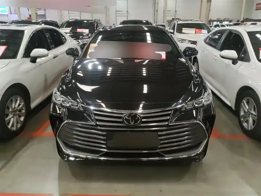 Toyota Avalon 2022 из CN, фото 2