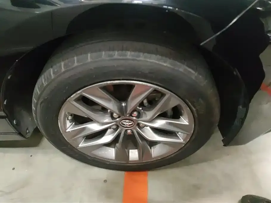 Toyota Avalon 2022 из CN, фото 6